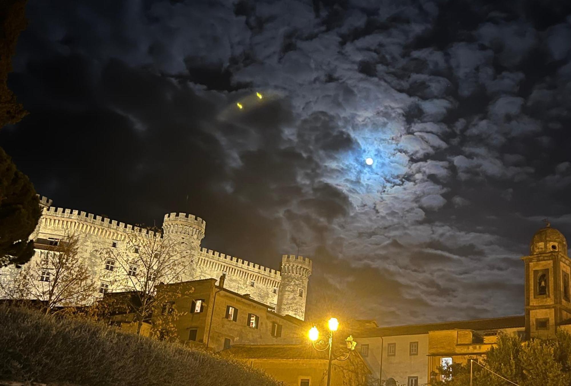 A Casa Di Lalla Bracciano  Luaran gambar